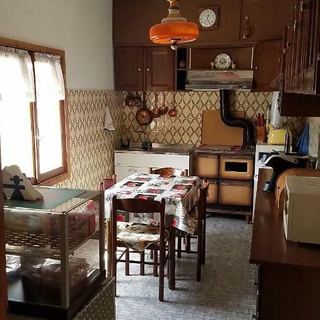 トリオーラ Casa Vacanze Da Oscarヴィラ エクステリア 写真